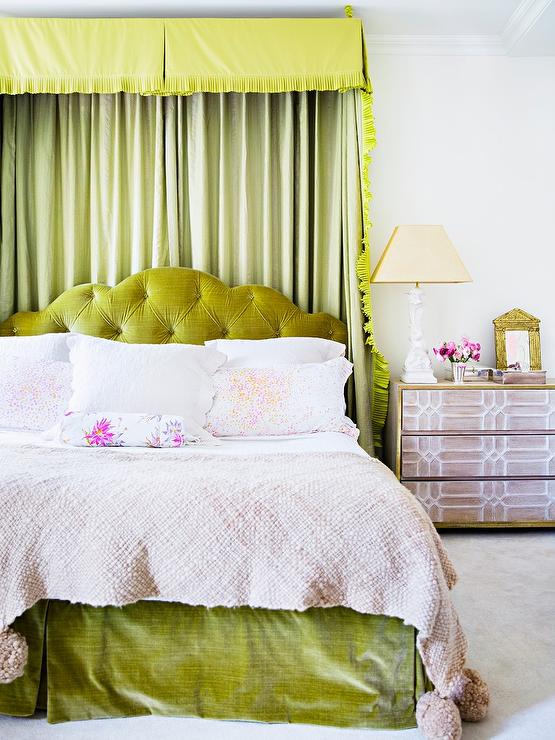 Green-velvet-tufted-headboard-2