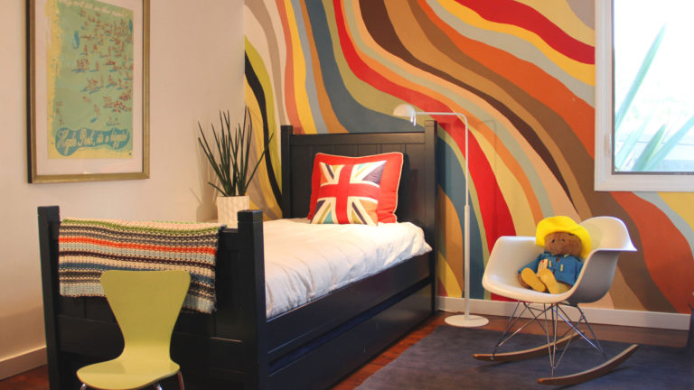 Kids-room-colorful-wave-room-768x432-1
