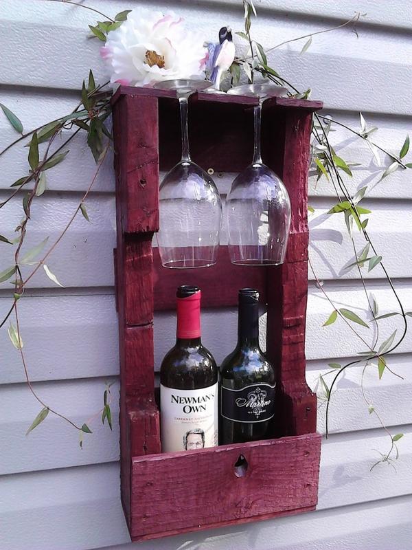 Pallet-wine-rack-patio-decor-wine-storage-ideas