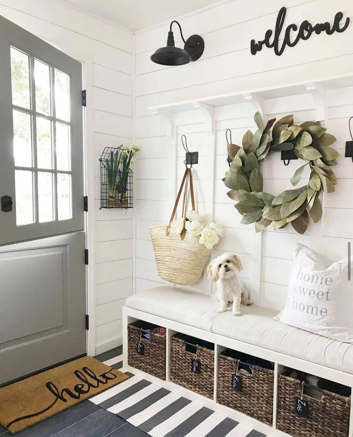 01f-best-rustic-entryway-decorating-ideas-homebnc-v5