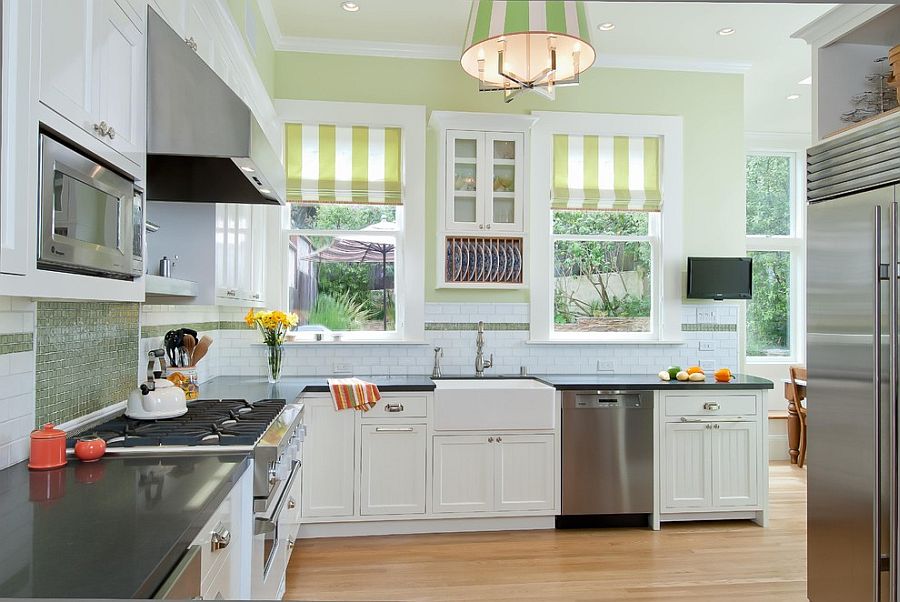1-six-light-square-tube-chandelier-complements-the-striped-blinds-in-the-backdrop