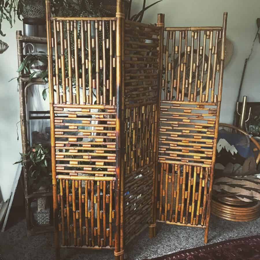 2-diy-room-divider-ideas-crabandleaf