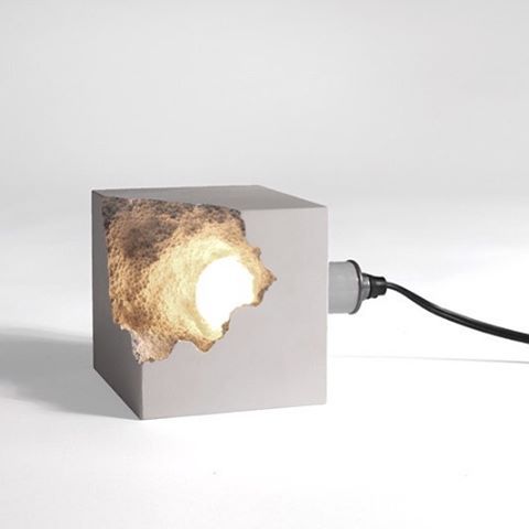 26-broken-concrete-cube-with-light-inside-is-a-chic-modern-idea