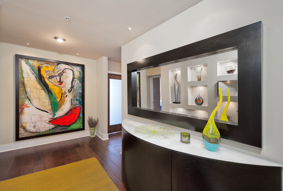 3-wall-art-seems-to-imbibe-a-touch-of-picasso-1
