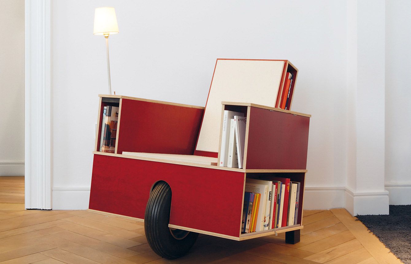 4-wood-chair-on-wheels-with-storage-for-magazine-and-books