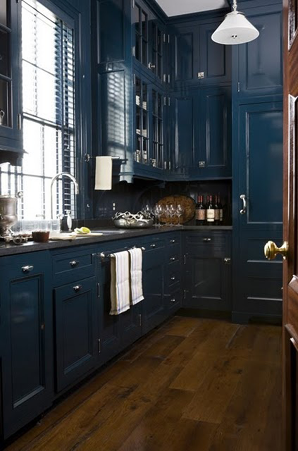 Farrow-and-ball-30-hague-blue-on-kitchen-cabinets-navy-cabinets-blue-kitchen-cabinets