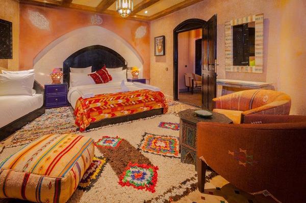 Moroccan-home-decor-berber-rug-bedroom-design-and-decorating-ideas