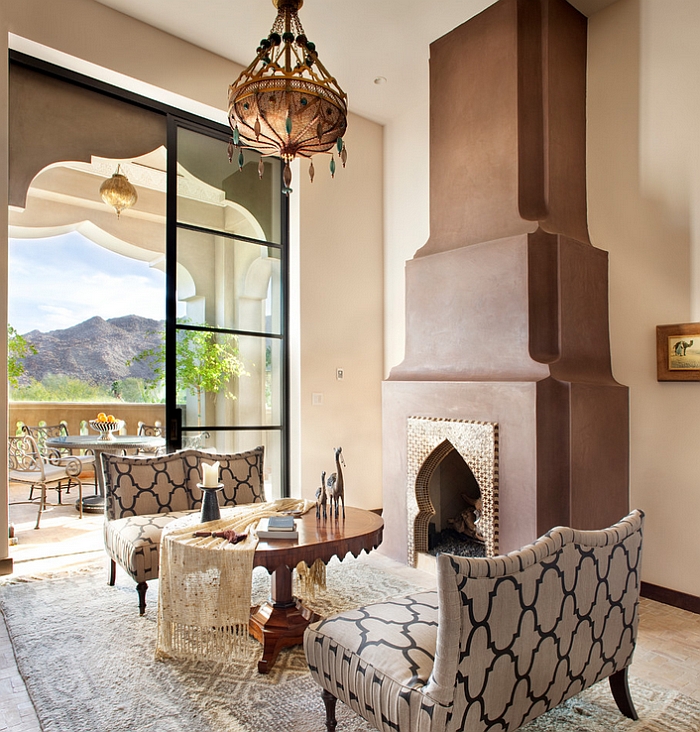 Smart-mediterranean-living-room-with-elegant-moroccan-lighting-and-decor