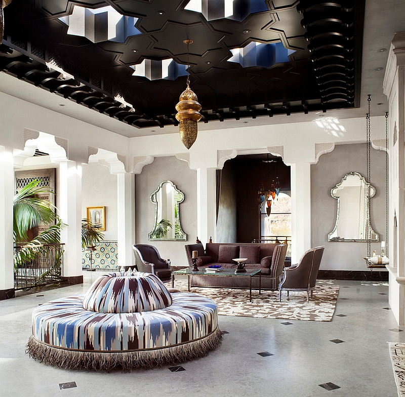 Stunning-living-room-combines-hollywood-glamour-with-amazing-moroccan-design