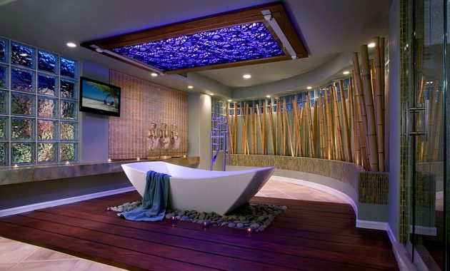 Stunning-use-of-bamboo-in-the-luxurious-tropical-style-bathroom