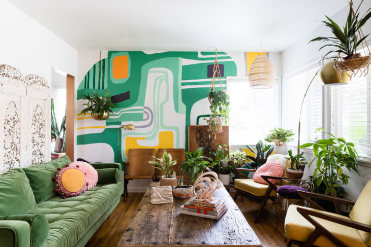At_house-tours_archive_mila-moraga-holz_678cddc6b95153c6c2ee6bd0665a27a196d63b7d