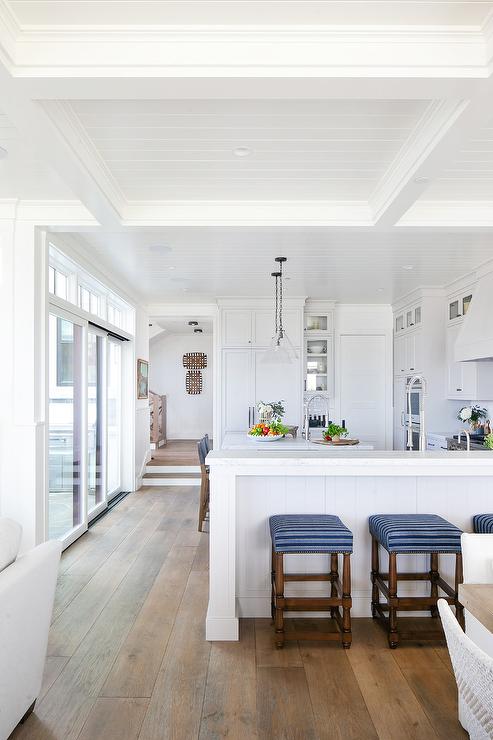 Backless-blue-stripe-kitchen-peninsula-stools