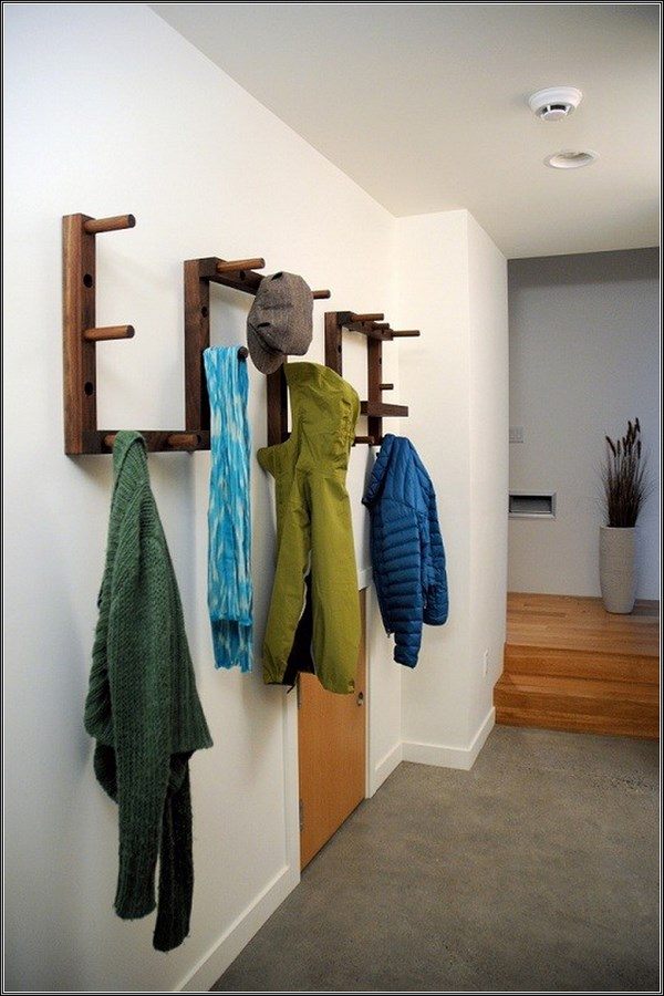 Cool-wall-mounted-coat-racks-ideas-space-saving-furniture-ideas-natural-materials