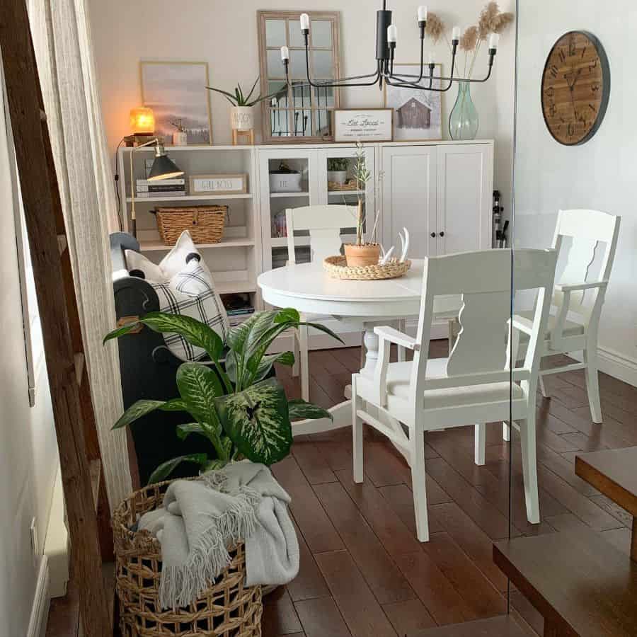 Dining-room-modern-farmhouse-decor-miss_izzabel