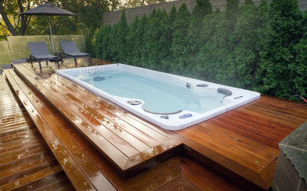 Hot-tub-deck-home-designs