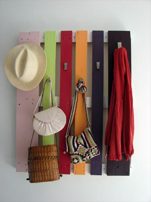 Pallet-wood-hat-rack-ideas