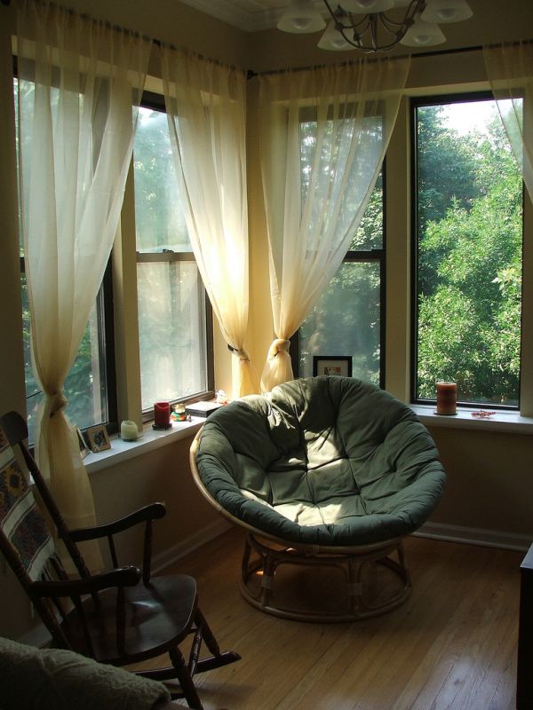 Reading_corner_picture_44-1