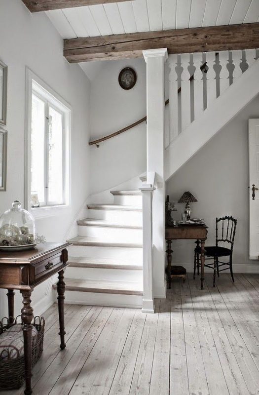 Whitewashed-525x800-1