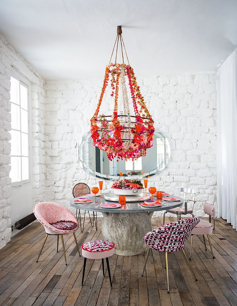 1-fabulous-shabby-chic-dining-room-with-floral-beauty-and-pops-of-pink