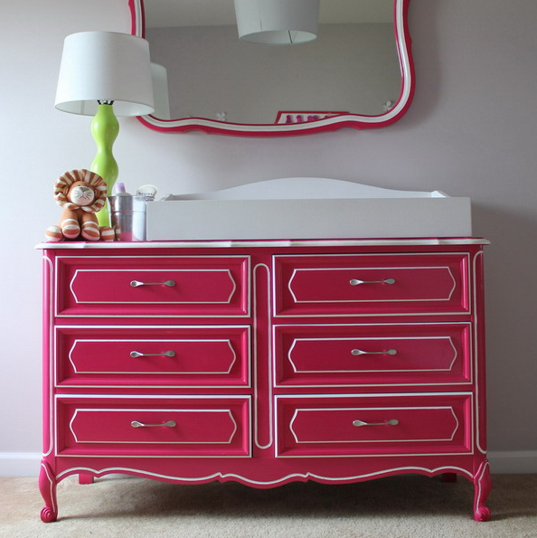 23-a-dresser-renovated-with-bold-pink-paint-and-new-handles