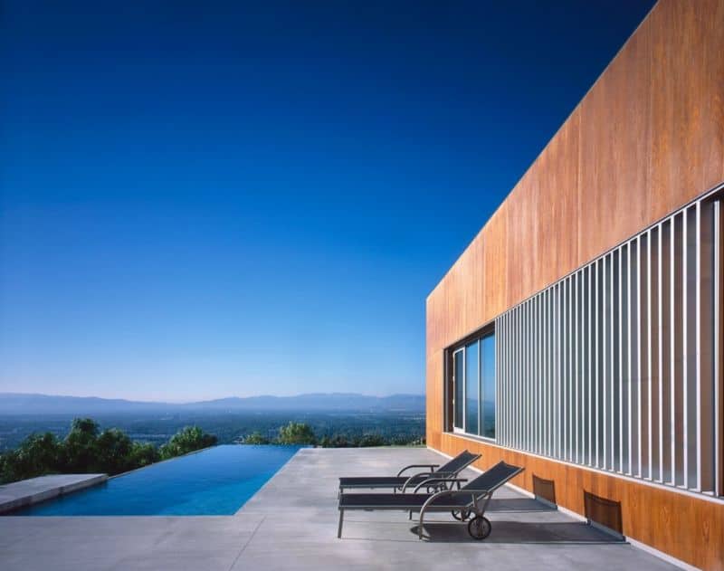 Infinity-swimming-pool-design