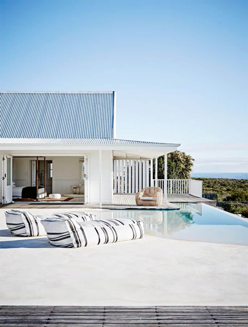 Minimalistic-pool-design