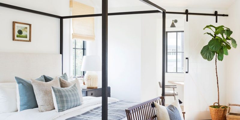 Bedroom-ideas-wood-bench-1603907211