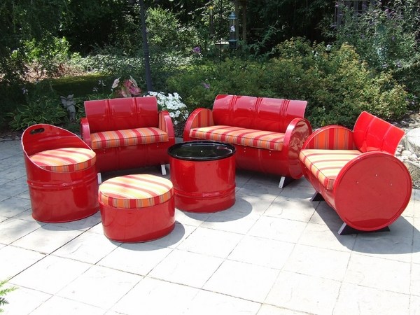 Creative-upcycling-ideas-metal-craft-diy-metal-barrel-furniture-ideas