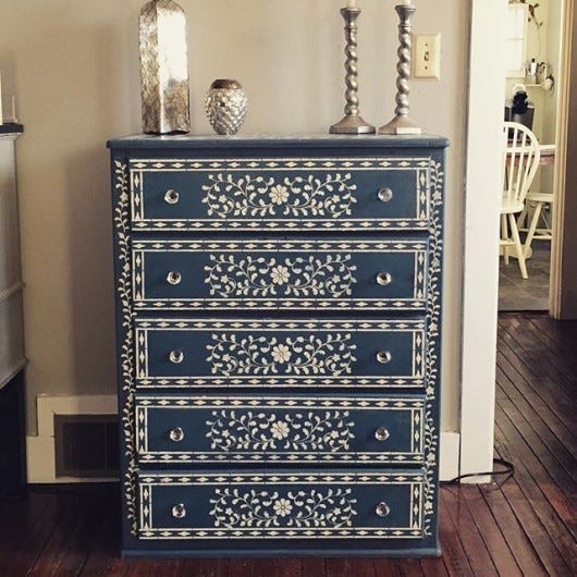 Indian-inlay-stencil-diy-stenciled-painted-dresser-530x530-1