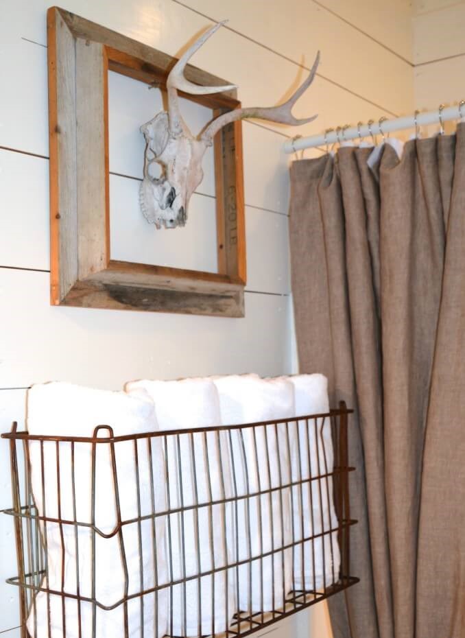 07-towel-storage-ideas-homebnc