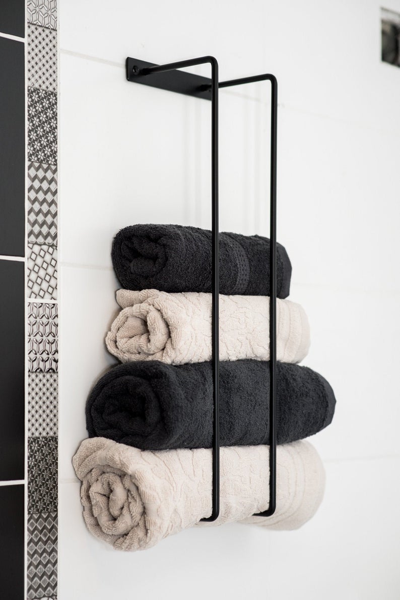 1-17-awesome-towel-rack-ideas-you-will-want-in-your-bathroom-1