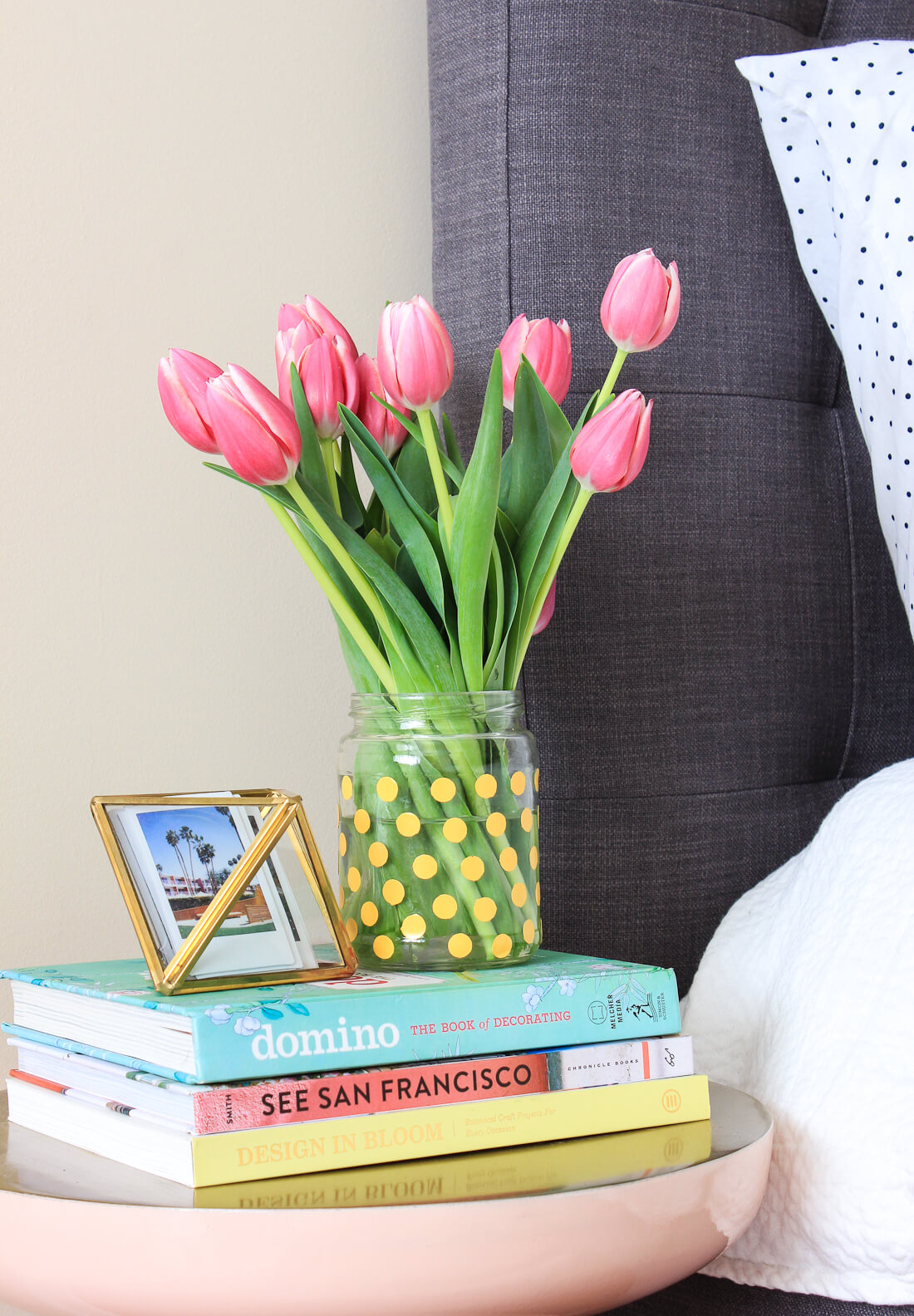 1-diy-vase-ideas-homebnc