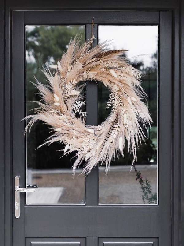 1-pampas_grass_wreath