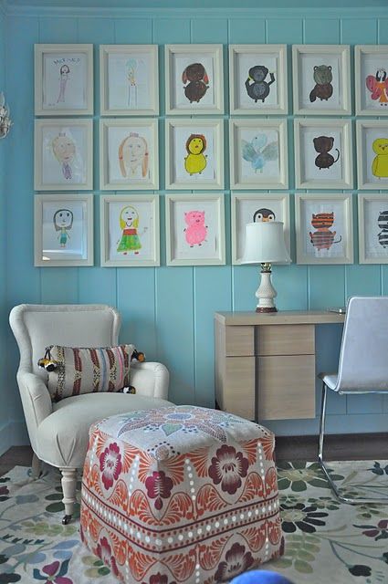 10-same-size-frames-with-kids-pictures