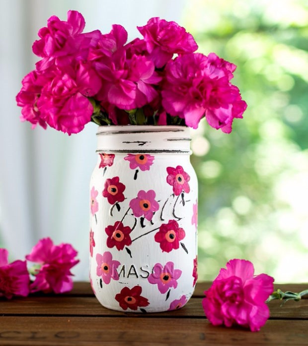 15-impressive-diy-mason-jar-vase-ideas-youre-going-to-fall-in-love-with-10-620x777-1