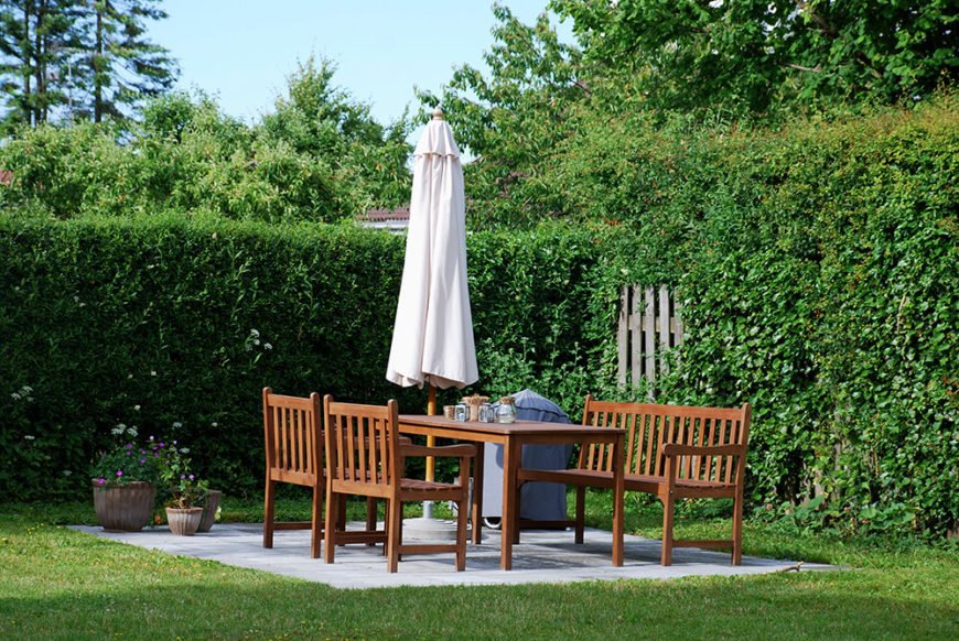 17-garden-hedge-designs-870x582-1