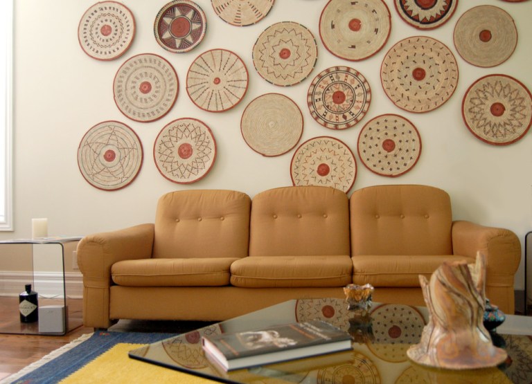2-splendid-charger-plate-decorating-ideas