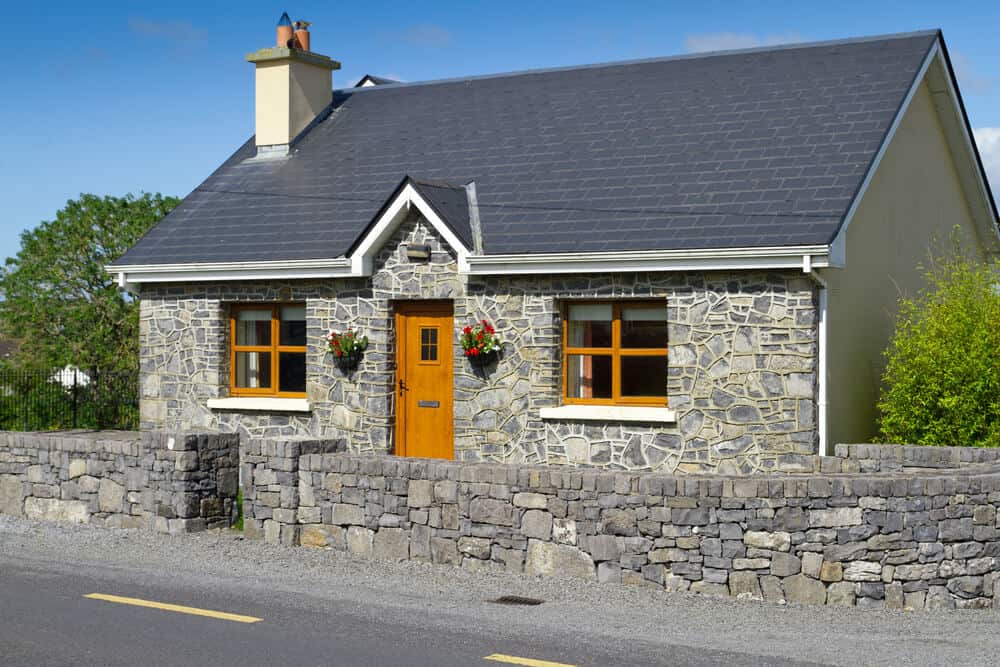 2-stone-house-with-wooden-doors-windows-081018