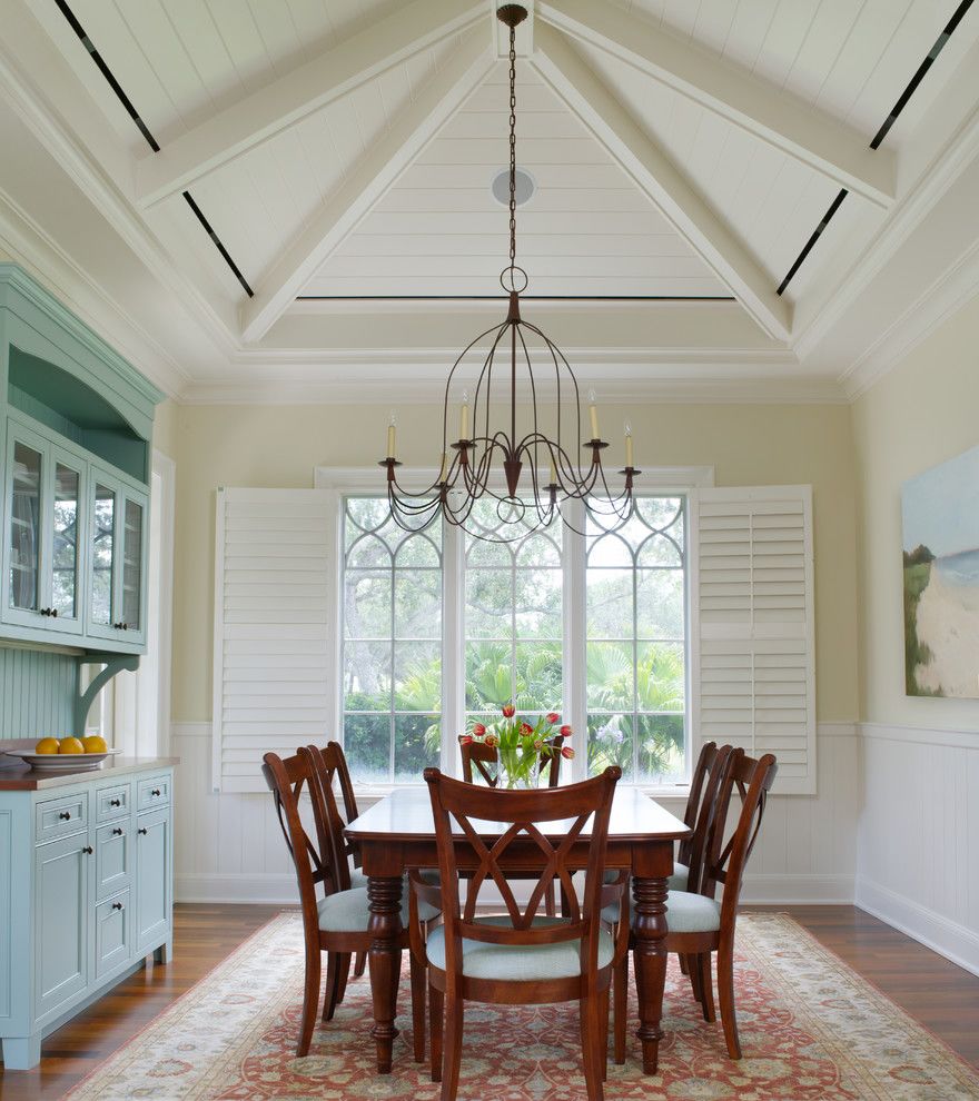 20-fantastic-traditional-dining-room-interiors-that-sparkle-with-elegance-10