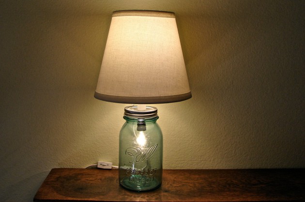 20-mind-blowing-diy-projects-to-make-your-very-own-handmade-lamp-6-630x417-1