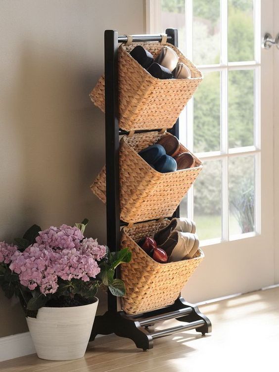 20-basket-tower-for-shoes-storage