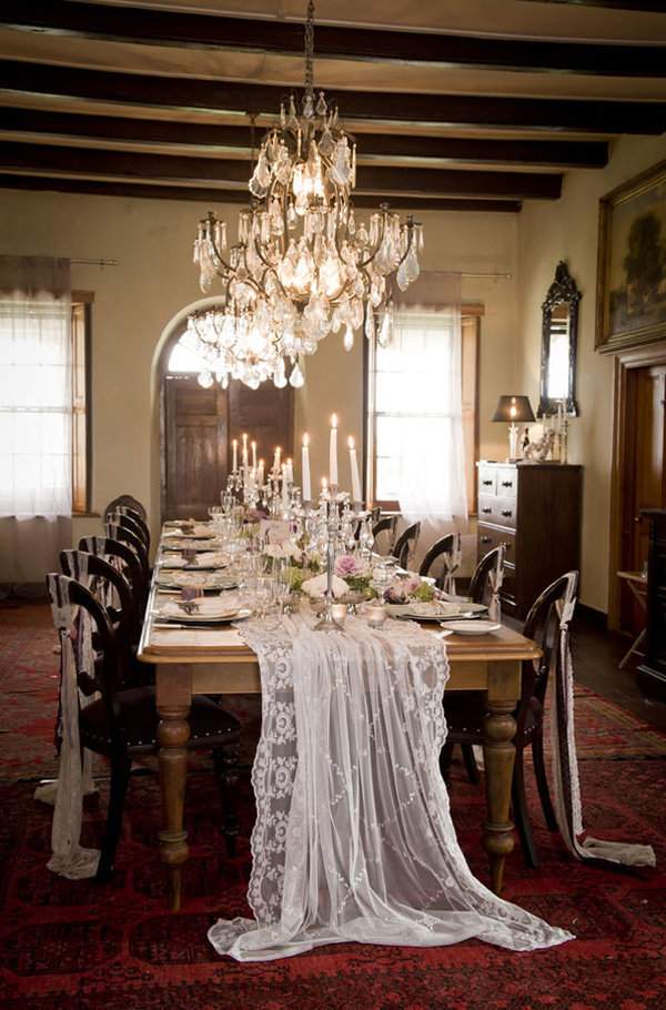 3-elegant-lace-table-runner