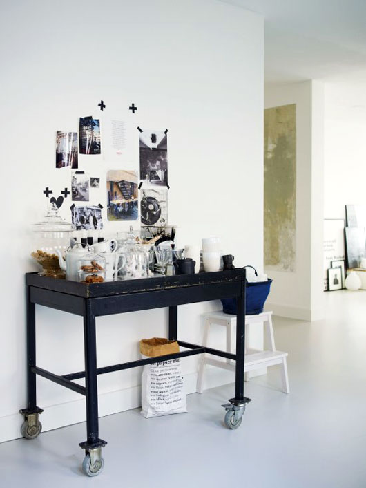 Black-and-white-vintage-cart-used-for-coffee-station