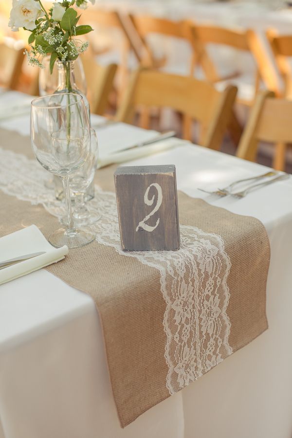 Burlap-lace-table-runner