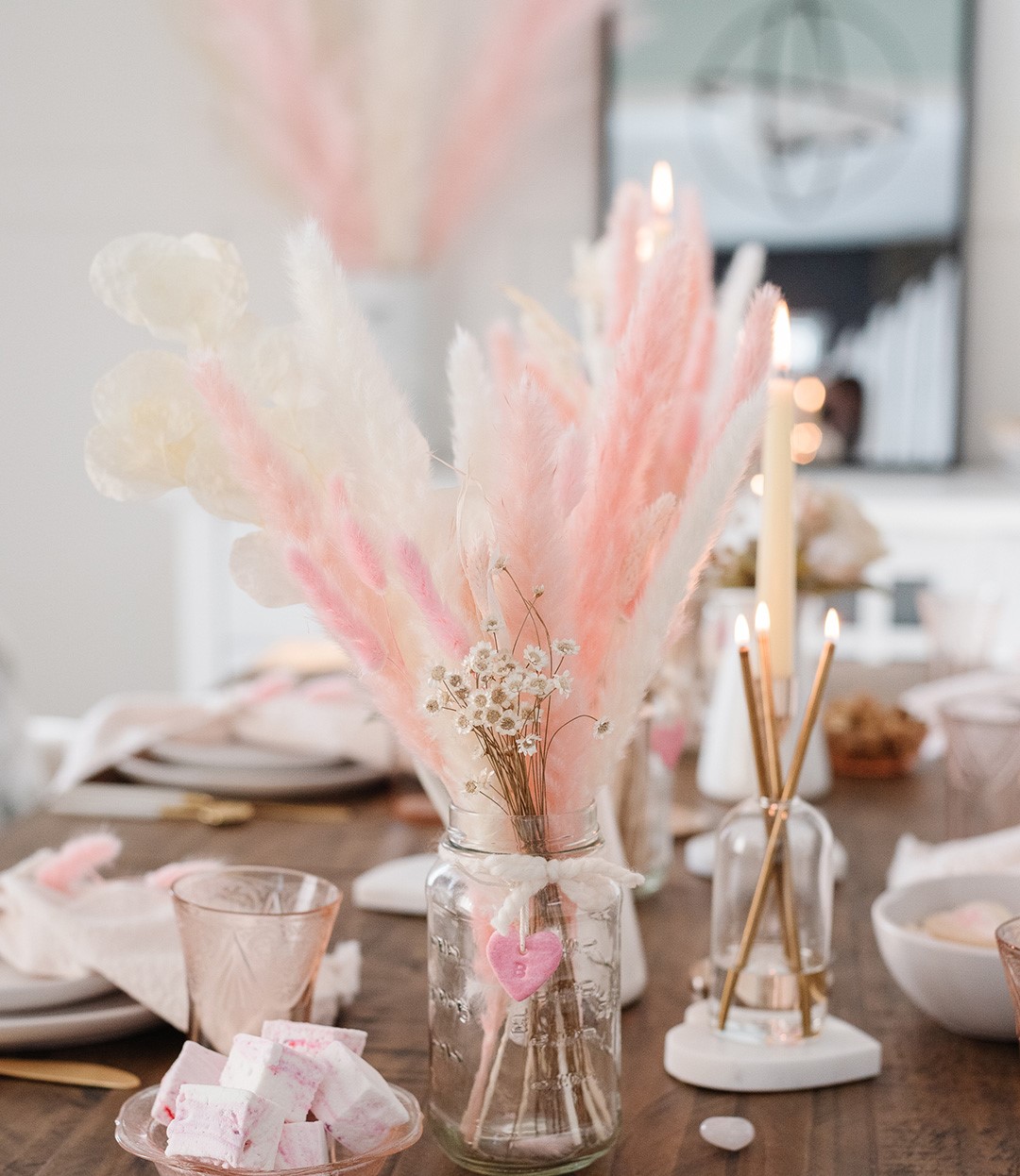 Diy-pampas-grass-arrangement-gift-idea-10