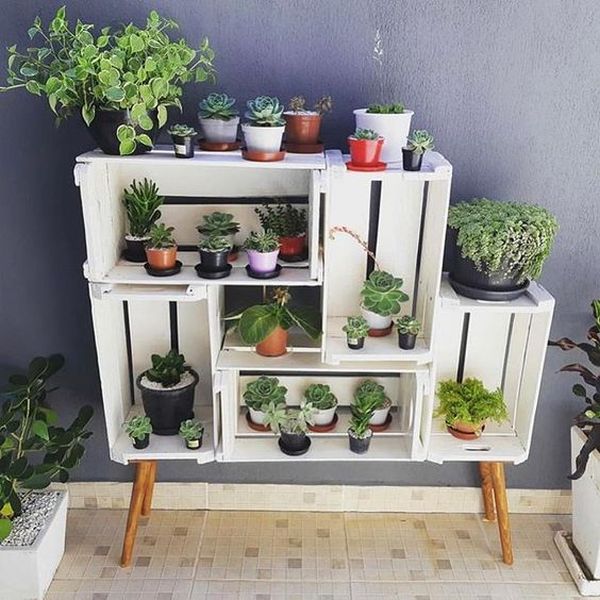 Diy-decorations-with-old-wooden-crates-7