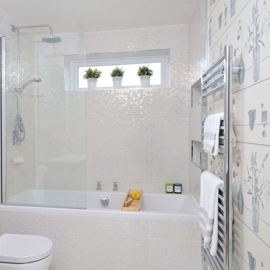 Ideal-home-bathroom-920x920-1