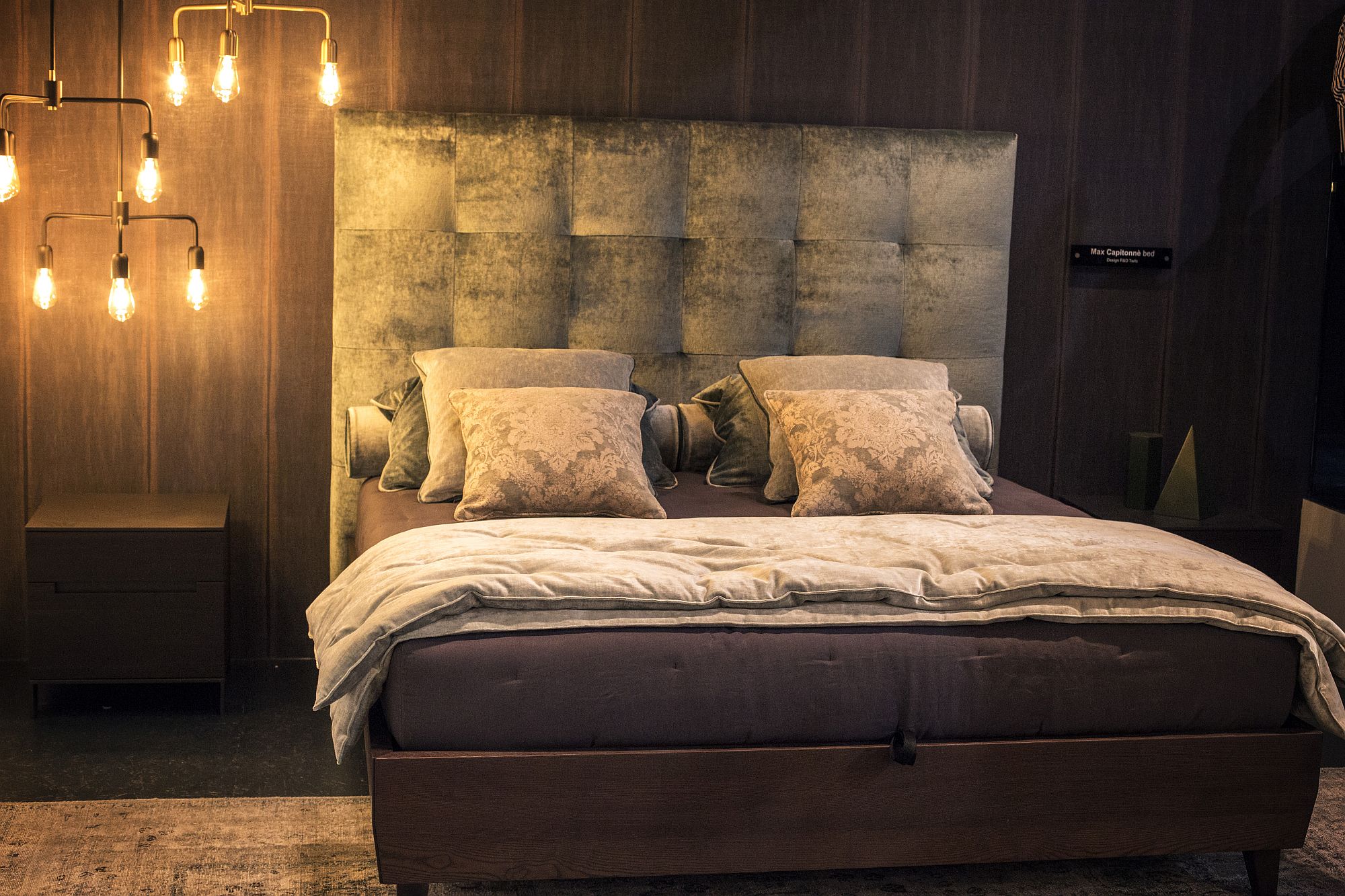 Pendant-lighting-next-to-the-bed-can-save-precious-square-footage