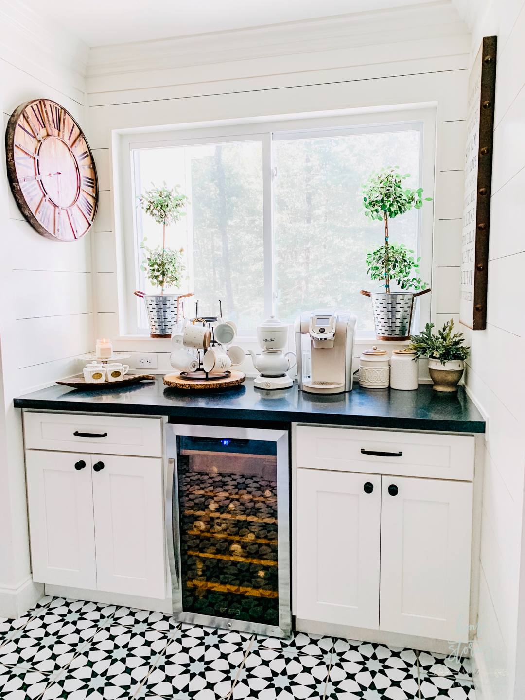 Sunflowers-and-hydrangeas-fall-kitchen-5-2