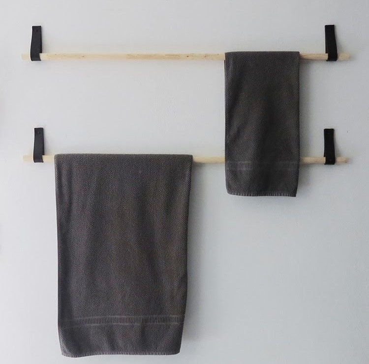 Towel-hanger-dit